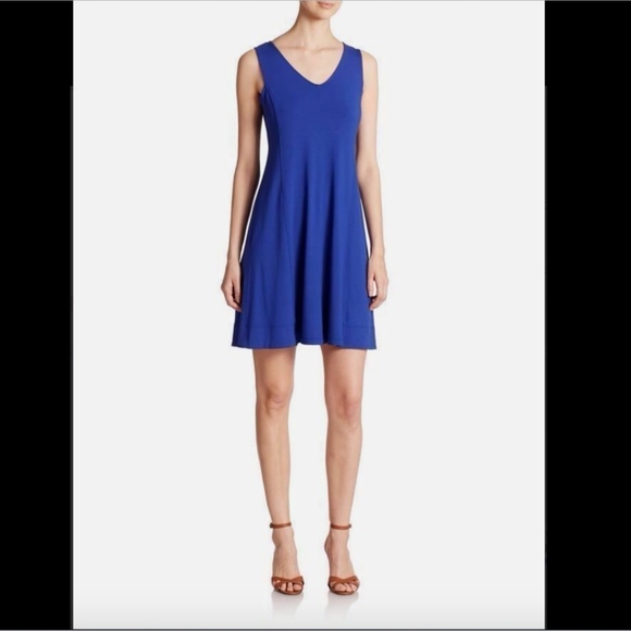 NWT Eileen Fisher V-Neck Jersey Fit &‎ Flare Dress - Picture 1 of 8